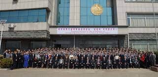 تبادل دانشجو با کشوری که اینترنت ندارد!/ «طبقات محروم حتی اجازه تحصیل تا مقطع دیپلم را ندارند»