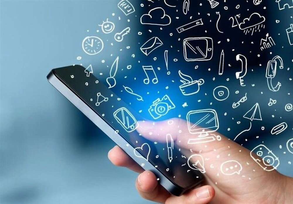 بحران ارتباط برای 90 درصد گردشگران؛ در خیابان امام رضا ویپیان میفروشند