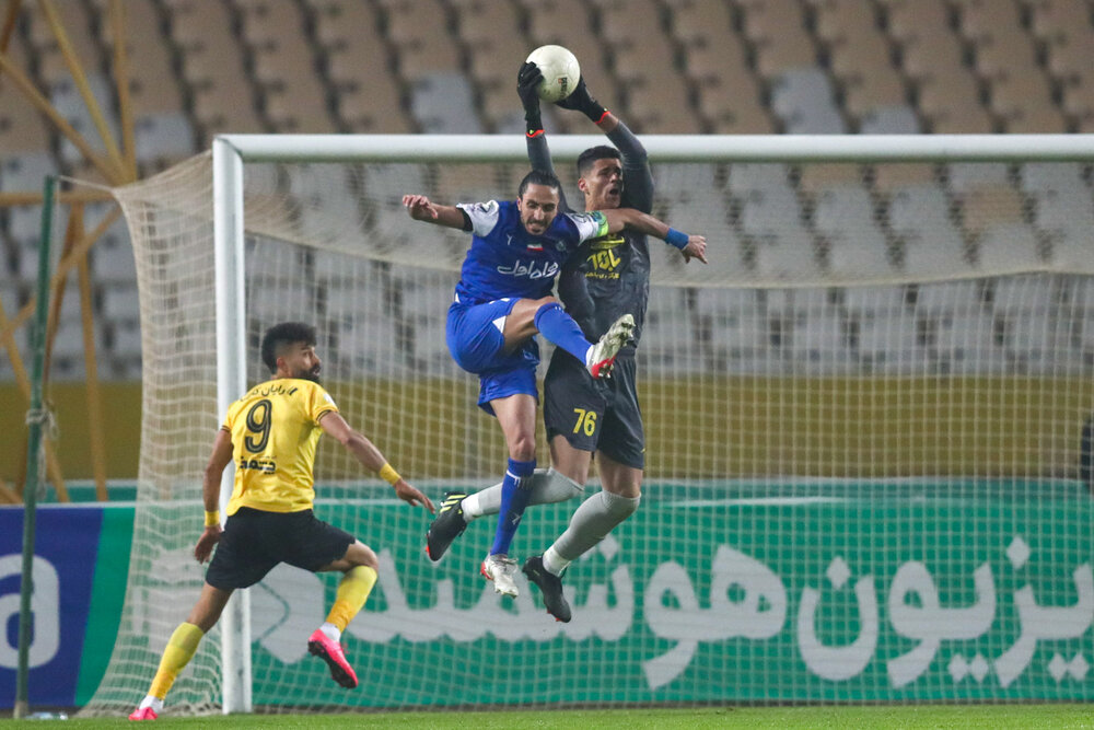 این استقلال در متاورس هم شانس قهرمانی ندارد!