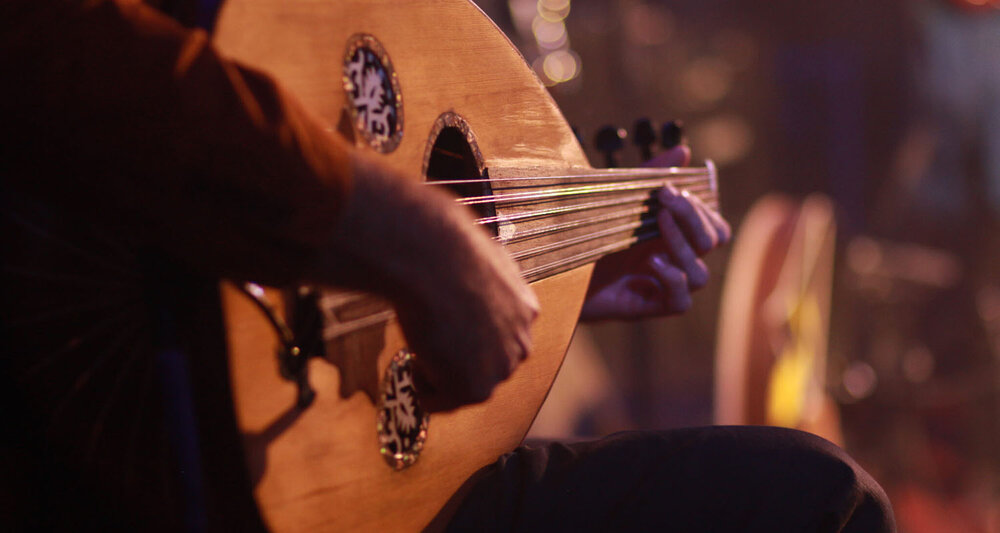 صداوسیما در بسیاری موارد انتظارات حوزهی موسیقی را پایمال میکند/«عود» ساز ایرانی است که اعراب از آن خود کردند