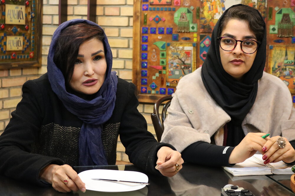 خانه و آشپزخانه سهم زنان در افغانستان شده است/ طالبان علیه زبان و فرهنگ فارسی/ مردان افغانستان ادای روشنفکری درمیآوردند