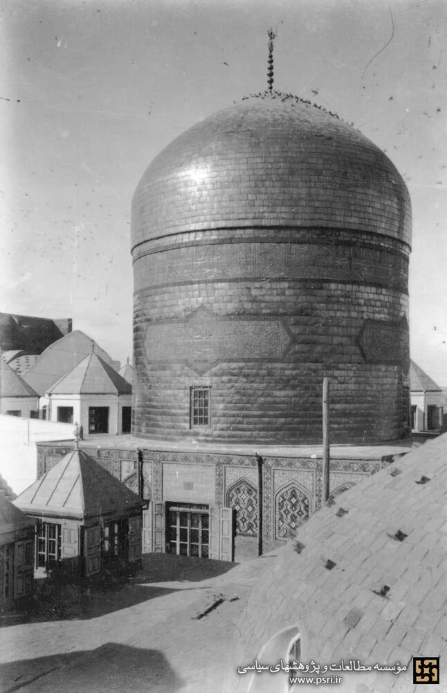 عکس | هشت تصویر کمتر دیده شده از حرم امام هشتم (ع)