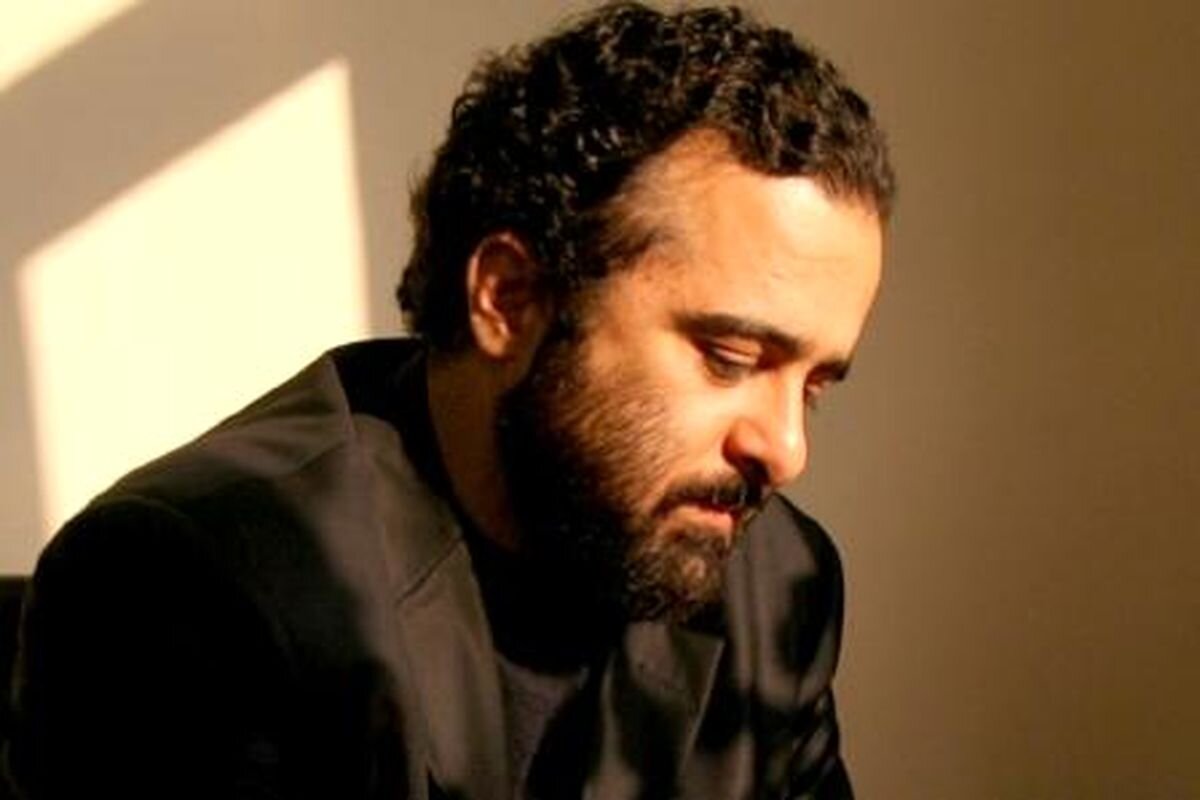 دو مانع اصلی داریم، سانسور و مشکلات حقوقی/ مخاطب ایرانی برای آواتار ده دلار هم خرج میکند/ قیمت بلیت برای اکران فیلم خارجی باید ۳۰۰ هزارتومان باشد