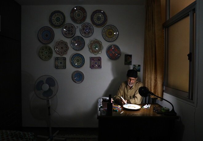 تاثیر گرانی و تحریم بر ظرافت هنر میناکاری| ارائه سبک جدید «ماژومینا» توسط فرزند استاد صنیعزاده