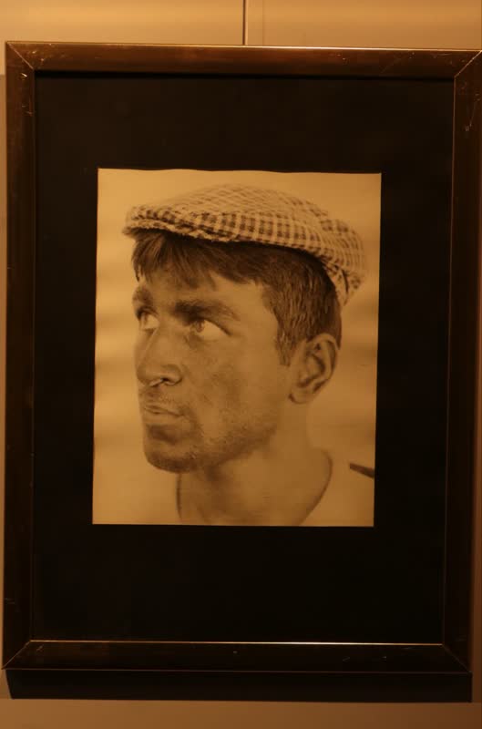 یادگاری غبار صحنه، نمایشگاهی از آثار استاد خسرو به آیین