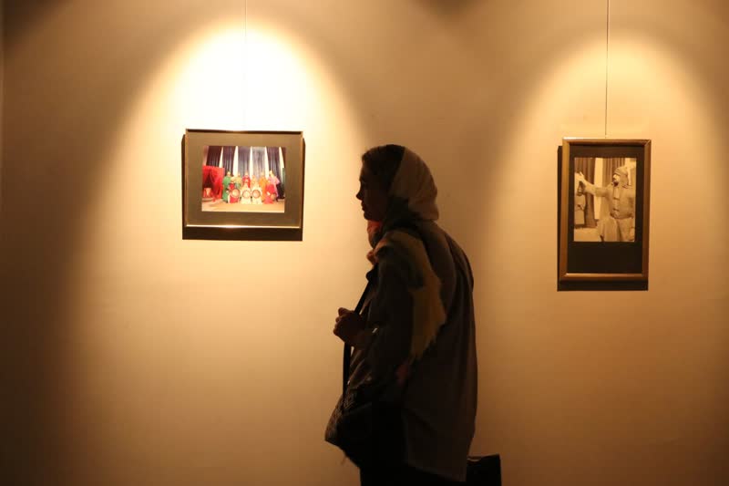 یادگاری غبار صحنه، نمایشگاهی از آثار استاد خسرو به آیین