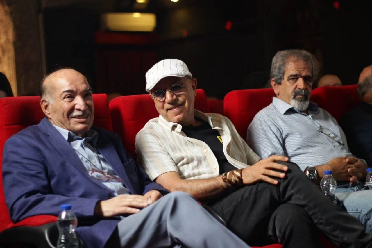 سینایی در سینما شرافتمندانه زیست/ سینایی بنیانگذار مستند پرتره بود