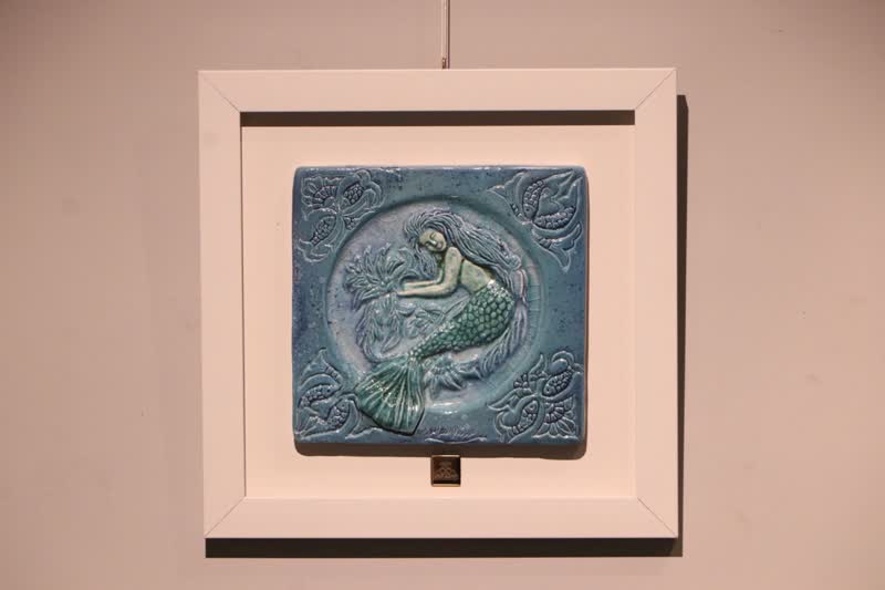 نقشهای نشسته بر خشت در نگارخانه سمنان