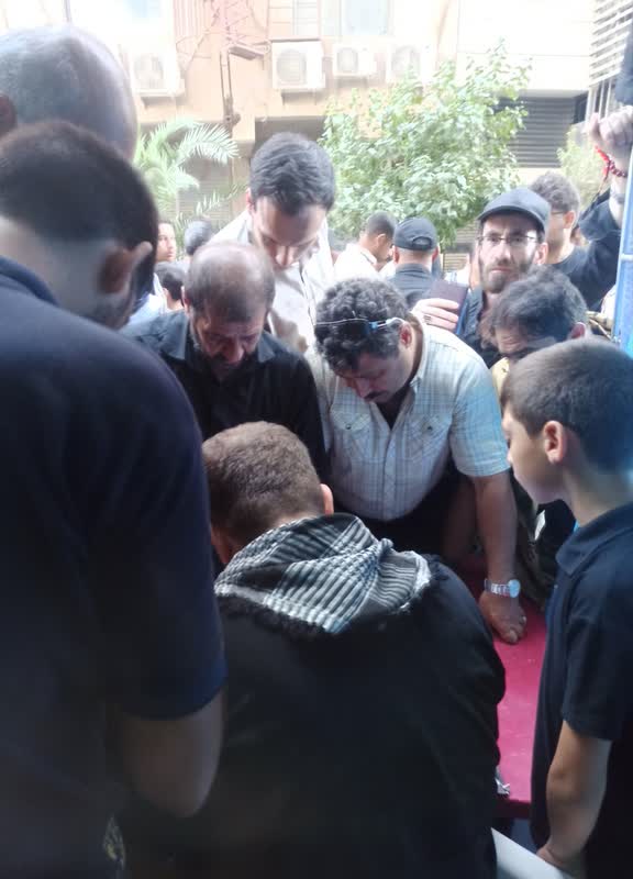 جایی که عشق حسین (ع) بر خستگی غلبه میکند