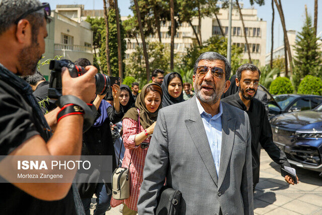 ضرغامی: رونالدو به ایران بیاید باید «بله» و «ایتا» نصب کند