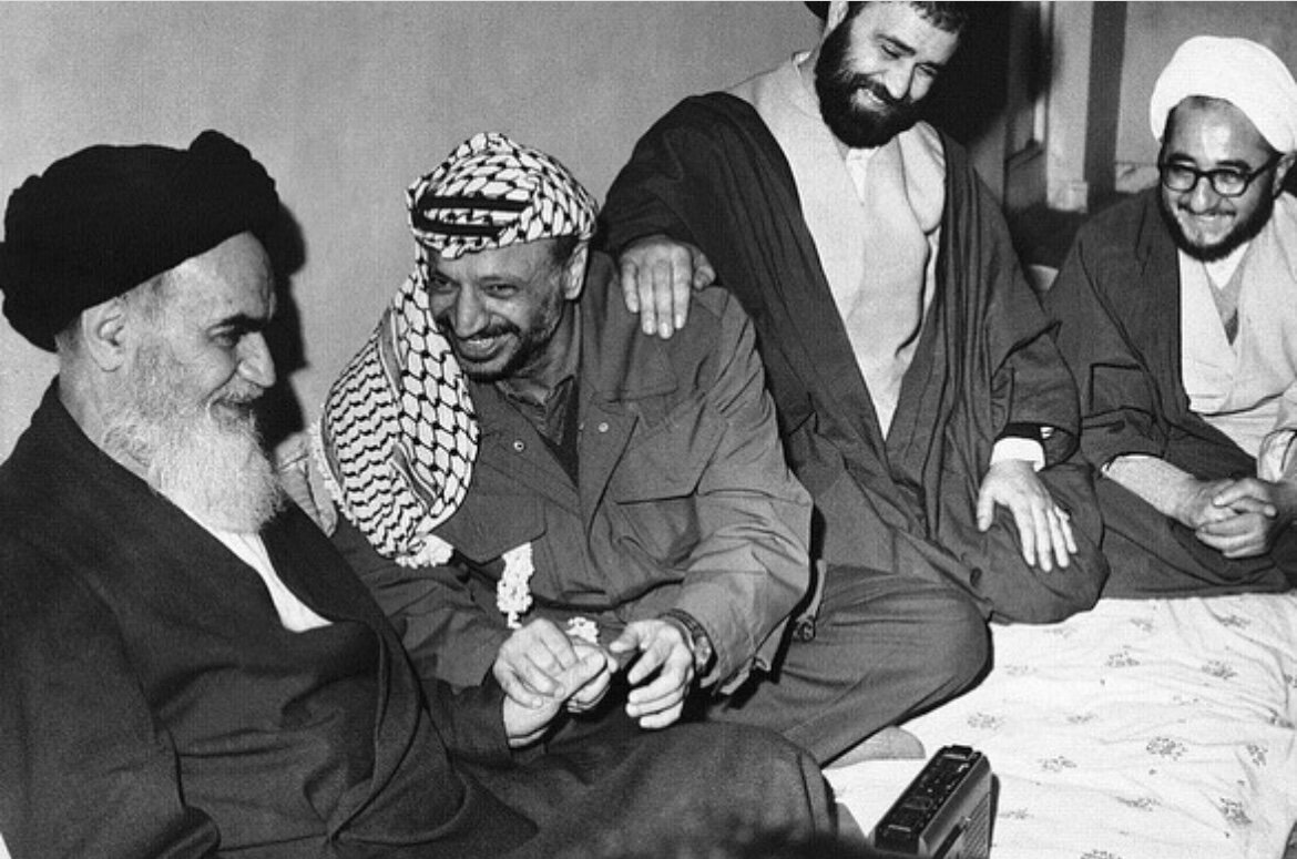 پیام یاسر عرفات به امام خمینی، ۹ ماه پس از پیروزی انقلاب پیام یاسر عرفات به امام خمینی، ۹ ماه پس از پیروزی انقلاب
