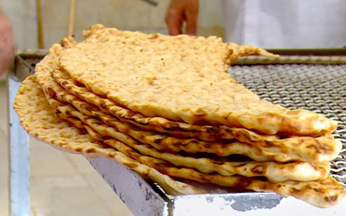 کیهان: 1.5میلیون افغانی رفته اند پس چرا نان سنگک ارزان نشد؟ کیهان: 1.5میلیون افغانی رفته اند پس چرا نان سنگک ارزان نشد؟