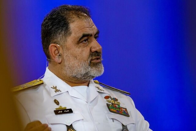 پهپادهای ارتش ایران بالای سر ناو هواپیمابر و ناوچه های آمریکایی /محموله نفتی توقیف شده را پس گرفتیم پهپادهای ارتش ایران بالای سر ناو هواپیمابر و ناوچه های آمریکایی /محموله نفتی توقیف شده را پس گرفتیم