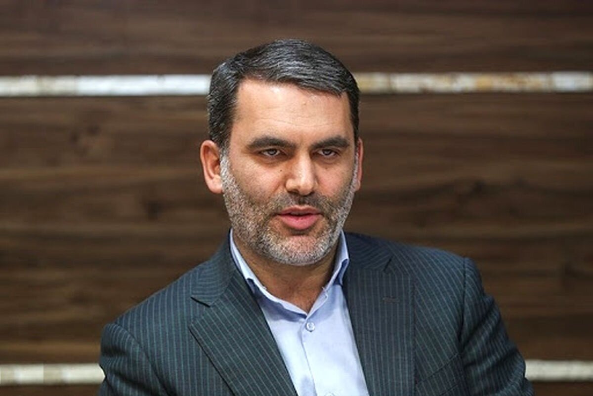 ممکن است پلکانی بودن افزایش حقوق رأی نیاورد/ زنگنه: اگر از تولید حمایت نشود، یارانه یک میلیونی هم پاسخگو نیست ممکن است پلکانی بودن افزایش حقوق رأی نیاورد/ زنگنه: اگر از تولید حمایت نشود، یارانه یک میلیونی هم پاسخگو نیست