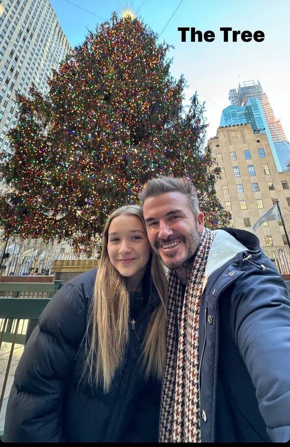 عکس| تفریح بکام و دخترش در نیویورک؛ شباهت باورنکردنی هارپر به پدرش!