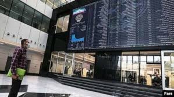 بحران بورس به اوج رسید/ صمدی: بازار سهام در آیسییو است، اقدام فوری نشود، دیگر کمر راست نمیکند