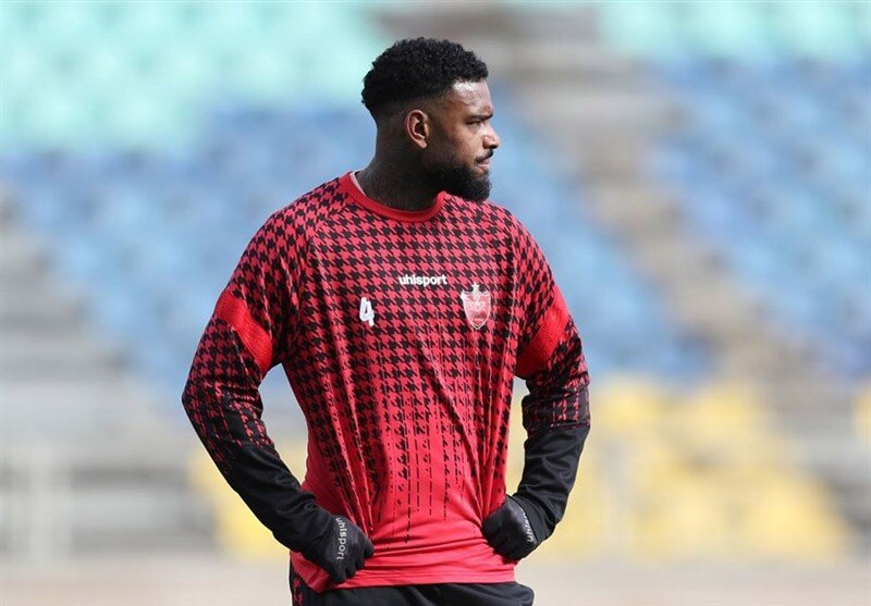 موسیمانه به کلونی برندهها پیوست! / ایران بهشت خارجیهای فوتبال/ خداحافظی با یک چمدان پول!