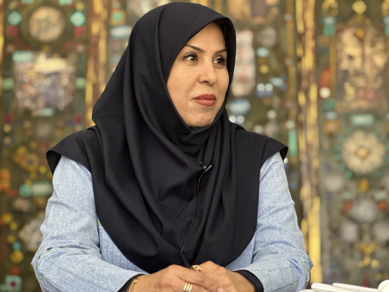 بغض اینچهدرگاهی در کافه خبر/چیه این ژیمناستیک اصلا!