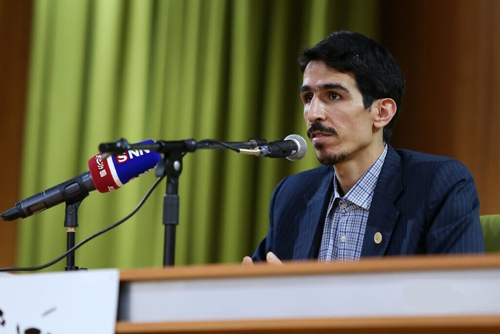 توئیت نماینده نزدیک به زاکانی درباره مکانیسم ماشه؛ این تیر مشقی فقط صدا دارد، باید گوشمان را بگیریم توئیت نماینده نزدیک به زاکانی درباره مکانیسم ماشه؛ این تیر مشقی فقط صدا دارد، باید گوشمان را بگیریم