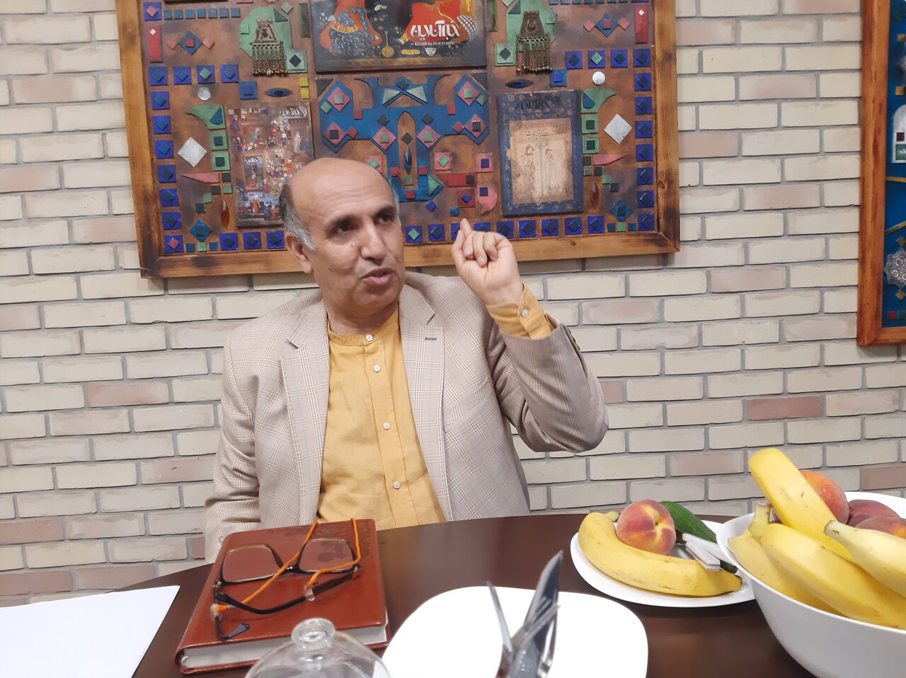 پازوکی: نوبلیستها هم در اقتصاد بسته نمیتوانند کاری کنند/ صاحبهنر: با وادادگی برابر غرب سفره مردم بزرگتر نمیشود