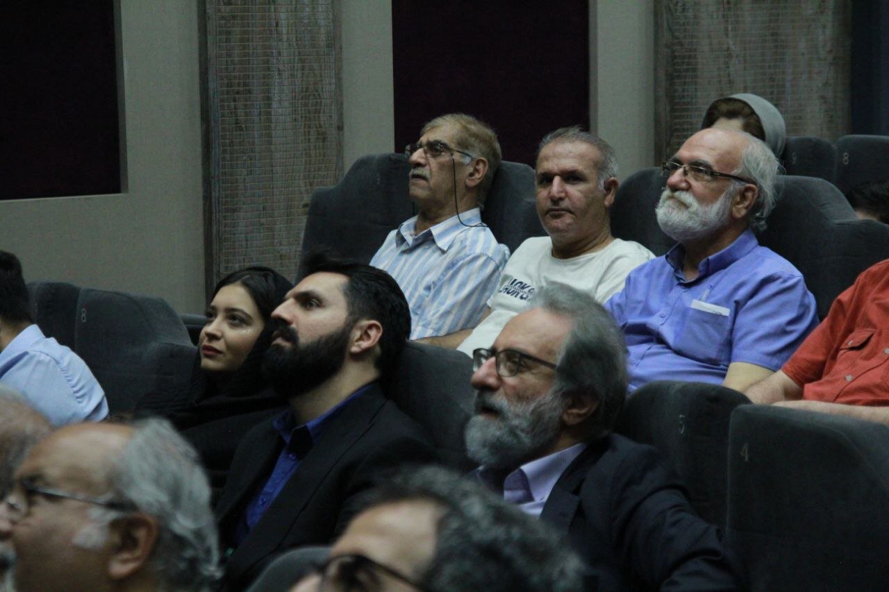 گزارش کامل مراسم اهدای جوایز هفتمین جشن نوشتار سینمایی ایران فرصتی برای از حال هم باخبر بودن...