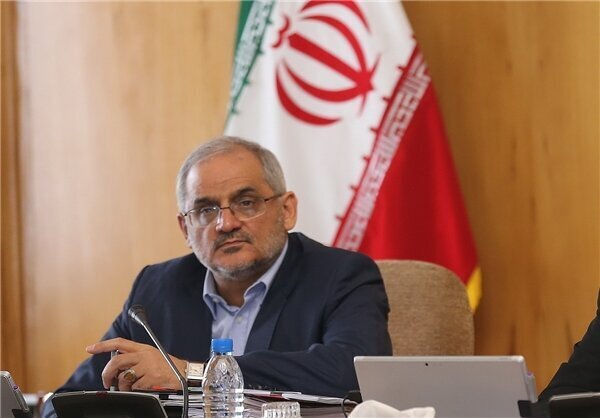 رئیس دفتر رئیس جمهور: نمیتوانیم به امید آینده، از الان چشم پوشی کنیم/ جامعه به نفع منفعت آتی از منافع آنی چشم پوشی کند رئیس دفتر رئیس جمهور: نمیتوانیم به امید آینده، از الان چشم پوشی کنیم/ جامعه به نفع منفعت آتی از منافع آنی چشم پوشی کند