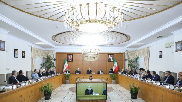 روزنامه نزدیک به قالیباف: برخی وزارتخانه ها نیاز به تغییر دارند روزنامه نزدیک به قالیباف: برخی وزارتخانه ها نیاز به تغییر دارند