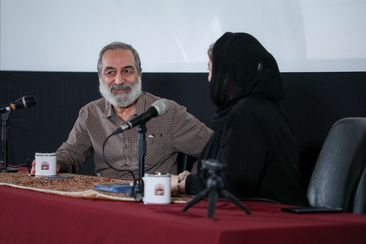 «روبرت صافاریان»: کیارستمی در آثار خود بیشتر به دنبال راه حل بود/ فرم برای کیارستمی همیشه اهمیت داشت