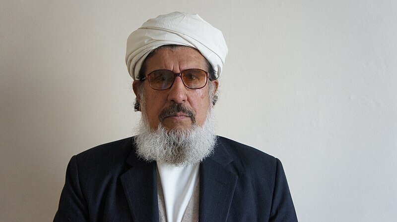 روزنامه جمهوری اسلامی: دعوت از تئوریسین جنگ آب افغانستان به تهران،دهن کجی به ملت ایران و گل به خودی است روزنامه جمهوری اسلامی: دعوت از تئوریسین جنگ آب افغانستان به تهران،دهن کجی به ملت ایران و گل به خودی است