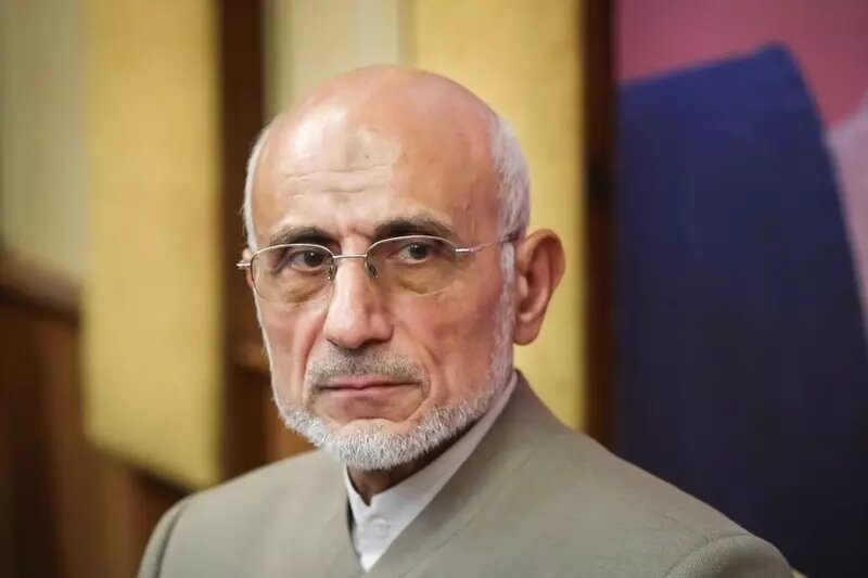 میرسلیم: ترامپ باید خود را برای تقاص شهید سلیمانی مهیا کند/ برای آمریکا تضعیف اقتصادی ایران بسیار کم هزینهتر از هر یورش نظامی است میرسلیم: ترامپ باید خود را برای تقاص شهید سلیمانی مهیا کند/ برای آمریکا تضعیف اقتصادی ایران بسیار کم هزینهتر از هر یورش نظامی است