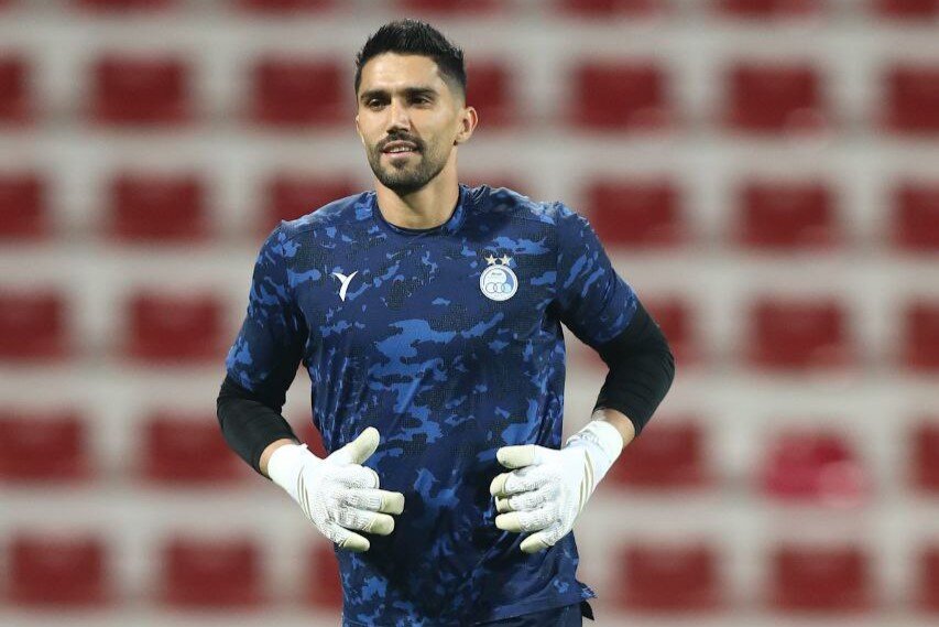 دستهای پشت پرده علیه سید در استقلال/از بیرون خط میدهند که حسینی را بزنند/این آمار کاپیتان را بخوانید