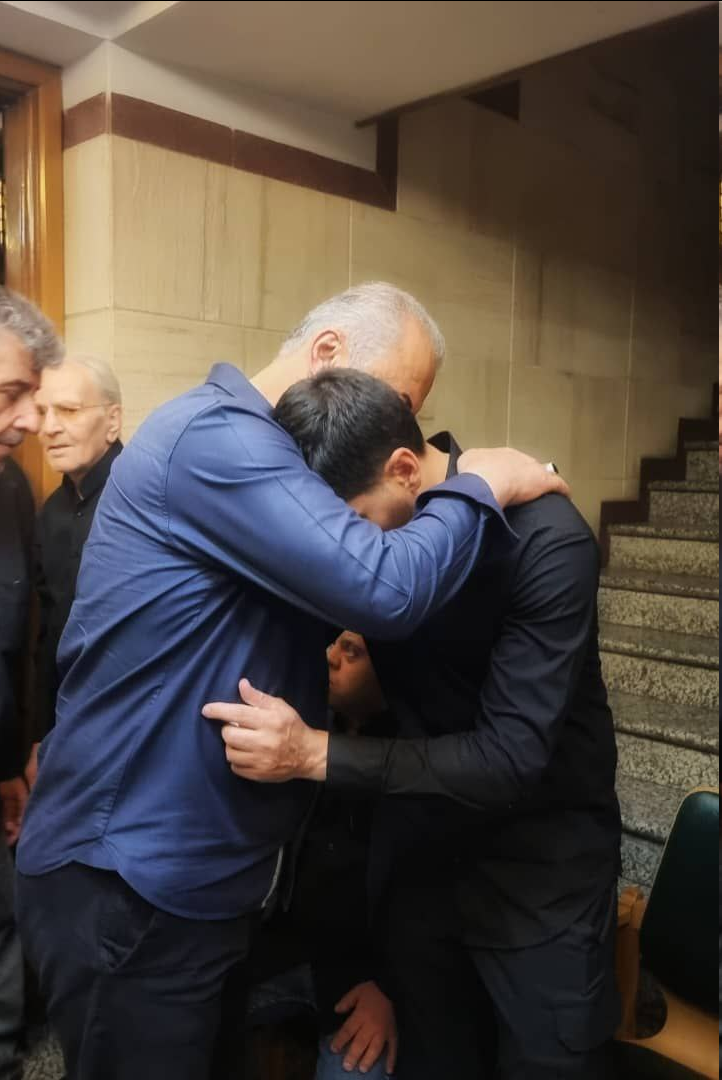 عکس| حضور چهرههای ورزشی در مراسم ختم مادر کمال کامیابی نیا