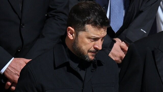 ادعای عجیب نماینده پارلمان اوکراین: زلنسکی در ترور ترامپ و کرک دست داشت ادعای عجیب نماینده پارلمان اوکراین: زلنسکی در ترور ترامپ و کرک دست داشت