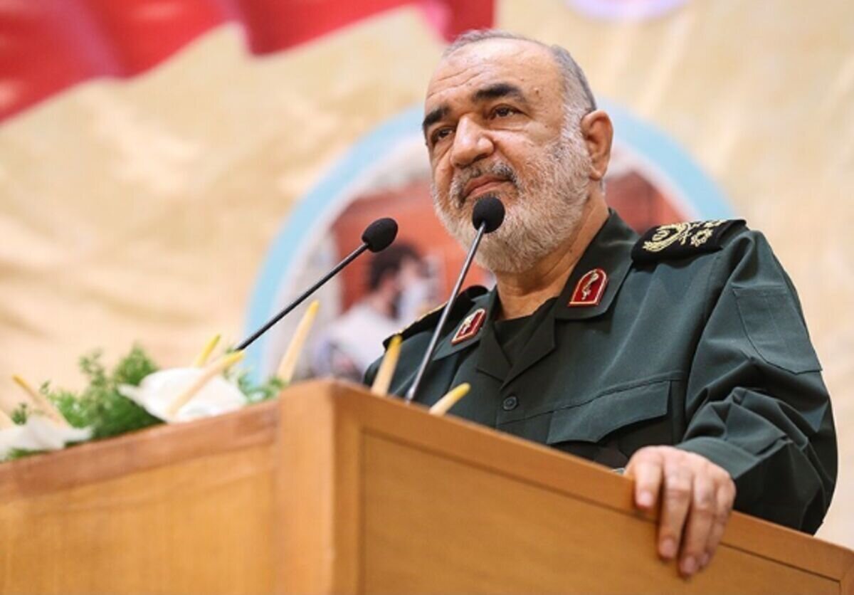 فرمانده کل سپاه پیام صادر کرد فرمانده کل سپاه پیام صادر کرد