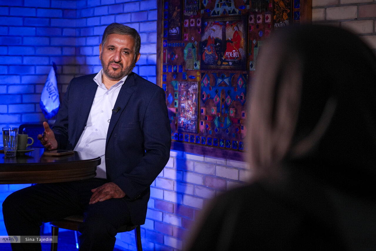 طرح کاهش مهریه به ۱۴ سکه/ حق مردان به عنوان بزرگ خانواده باید حفظ شود/ برساخت چهره زنان به عنوان اهریمن کار درستی نیست/ مردان هم مظلوم نیستند