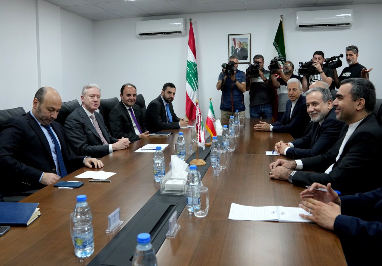 دیدار عراقچی با وزیر خارجه لبنان دیدار عراقچی با وزیر خارجه لبنان