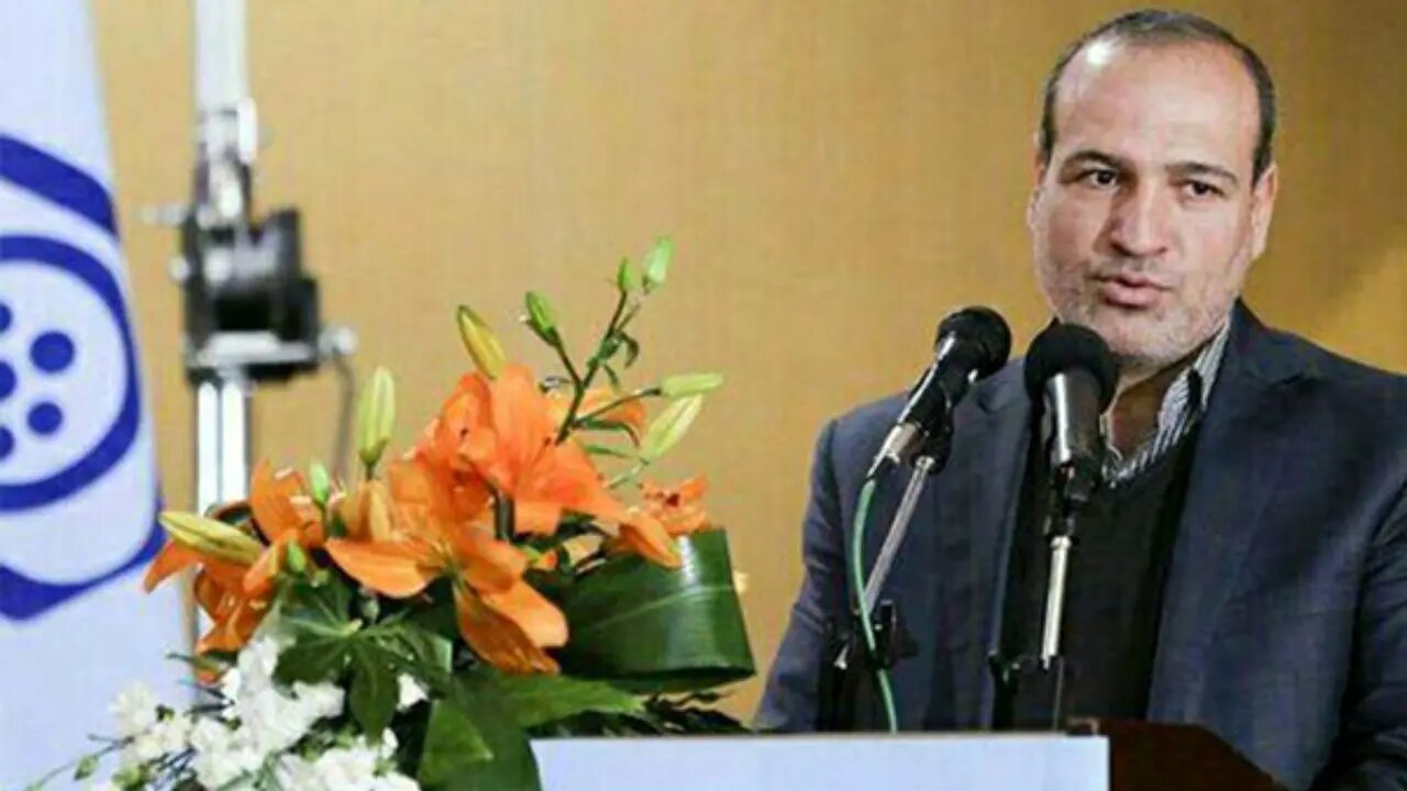اصلاح قانون مشاغل سخت و زیان آور ضروری است/ علی بیگی: ناامنی شغلی تمایل به بازنشستگی زودهنگام را بالاتر برد اصلاح قانون مشاغل سخت و زیان آور ضروری است/ علی بیگی: ناامنی شغلی تمایل به بازنشستگی زودهنگام را بالاتر برد
