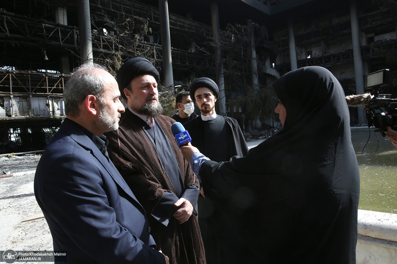 سایت اصولگرا: مدیران صداوسیما با موشکی که به ساختمان شیشهای خورد کاسبی میکنند/ کارشناس تلویزیون حتی علیه رهبری برای سرود «ای ایران» صحبت کرد سایت اصولگرا: مدیران صداوسیما با موشکی که به ساختمان شیشهای خورد کاسبی میکنند/ کارشناس تلویزیون حتی علیه رهبری برای سرود «ای ایران» صحبت کرد