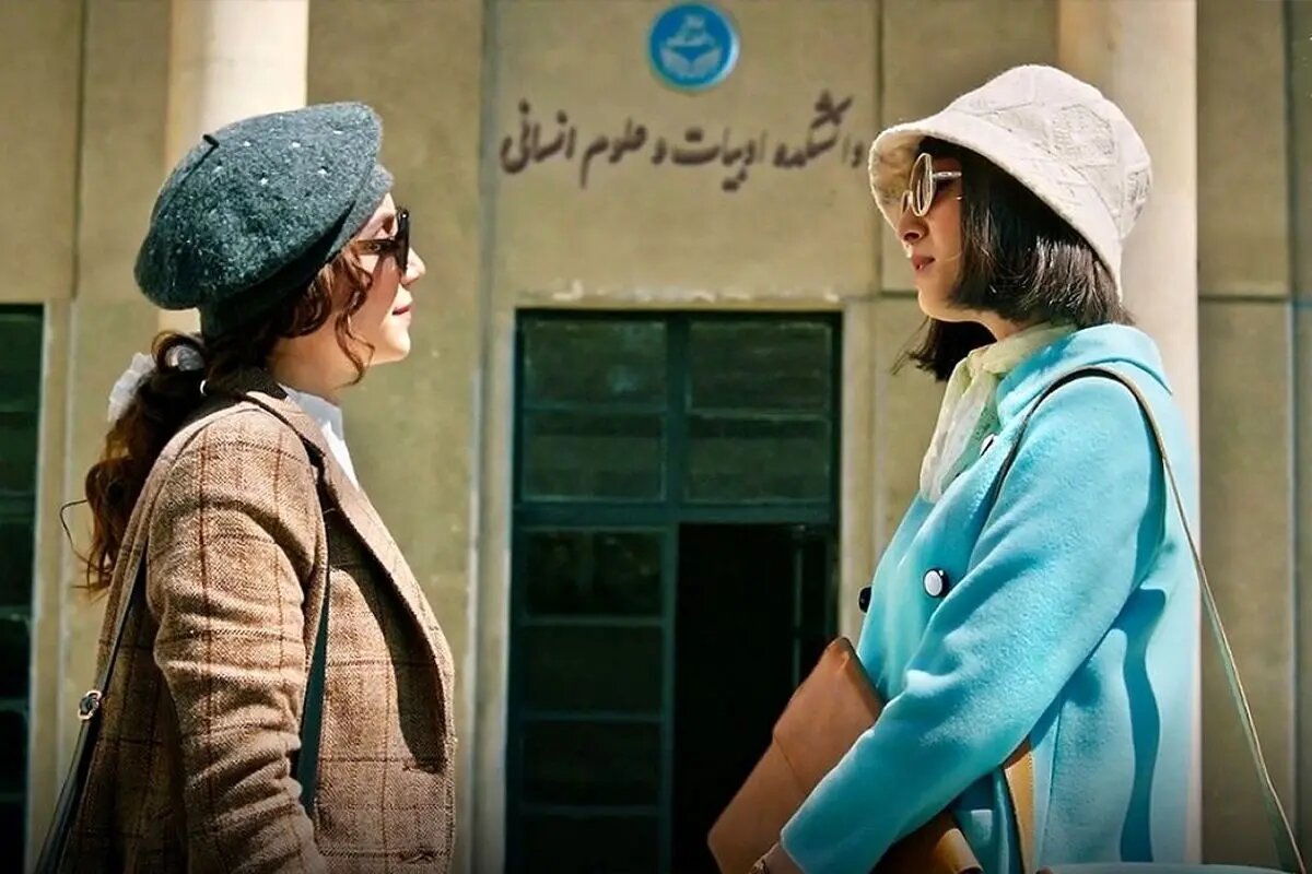 طراحی لباسهای دوره پهلوی جرم است؟ طراحی لباسهای دوره پهلوی جرم است؟