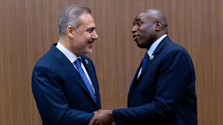 وزیرخارجه ترکیه در کنفرانس خبری با وزیرخارجه انگلیس؛ از راهبرد آنکارا درباره جنگ ایران و اسرائیل گفت وزیرخارجه ترکیه در کنفرانس خبری با وزیرخارجه انگلیس؛ از راهبرد آنکارا درباره جنگ ایران و اسرائیل گفت