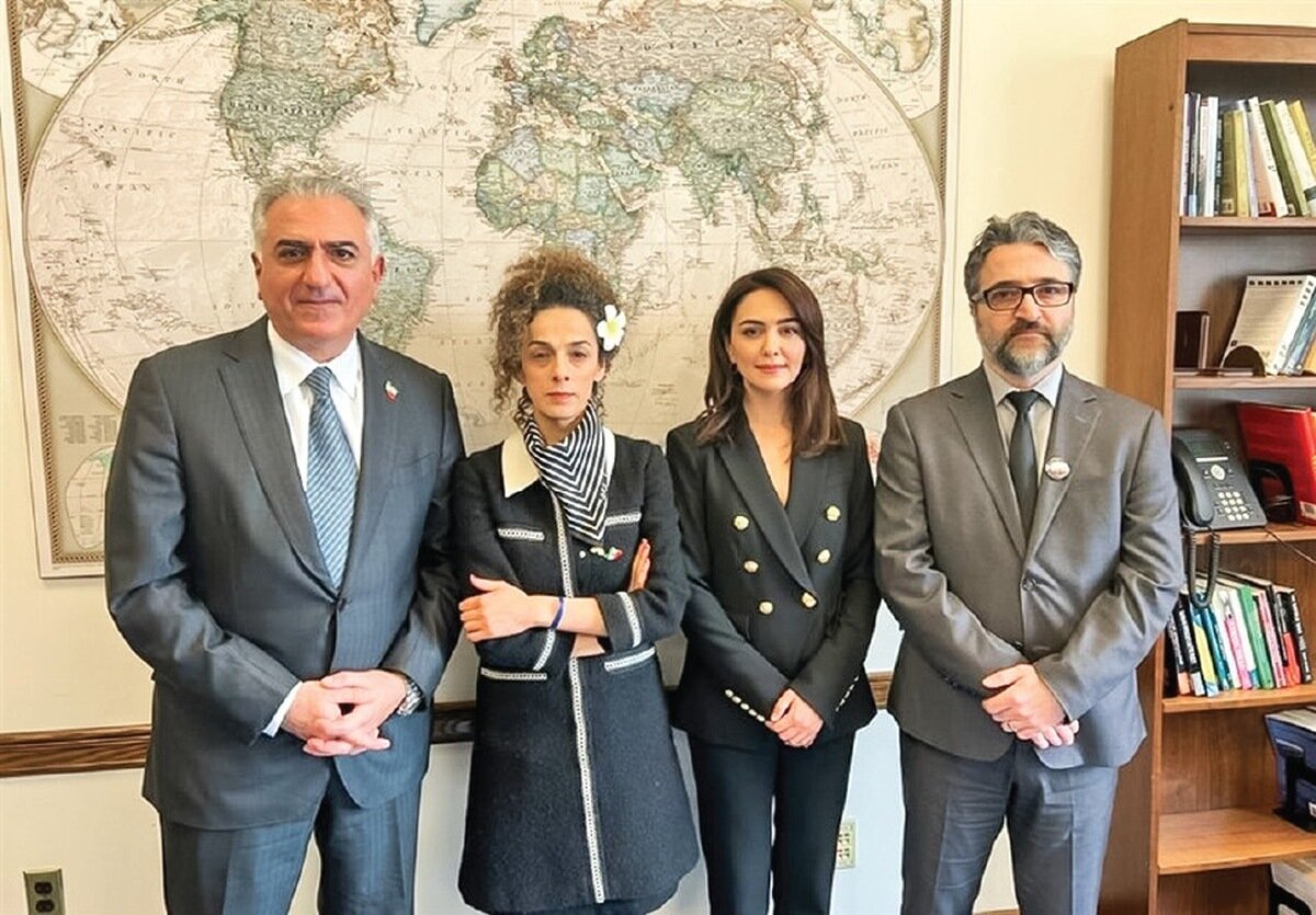 صف منتقدان نجیب و جیرهخواران وطنفروش در جنگ ۱۲ روزه چگونه از هم جدا شد؟ صف منتقدان نجیب و جیرهخواران وطنفروش در جنگ ۱۲ روزه چگونه از هم جدا شد؟