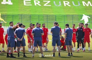 پرسپولیس به دنبال دو مهاجم بزرگ! پرسپولیس به دنبال دو مهاجم بزرگ!