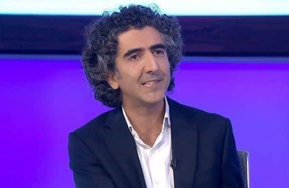 سوال سایت اصولگرا از سوپرانقلابی ها: از خودتان نمی پرسید چرا این چهره رسانه ای اپوزیسیون طرفدار شما شده است؟ سوال سایت اصولگرا از سوپرانقلابی ها: از خودتان نمی پرسید چرا این چهره رسانه ای اپوزیسیون طرفدار شما شده است؟