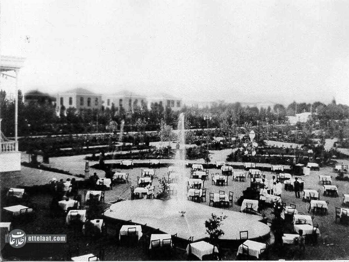 منوی مهمترین کافه تهران در سال ۱۳۱۴ را ببینید!/ قیمت جالب بستنی و قهوه و چای منوی مهمترین کافه تهران در سال ۱۳۱۴ را ببینید!/ قیمت جالب بستنی و قهوه و چای