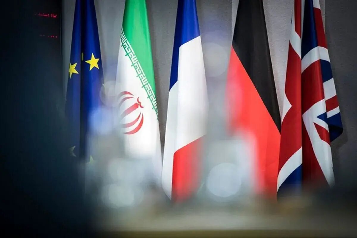 مقام آمریکایی: با وجود تحریمهای تروئیکا علیه ایران، آماده مذاکره هستیم مقام آمریکایی: با وجود تحریمهای تروئیکا علیه ایران، آماده مذاکره هستیم