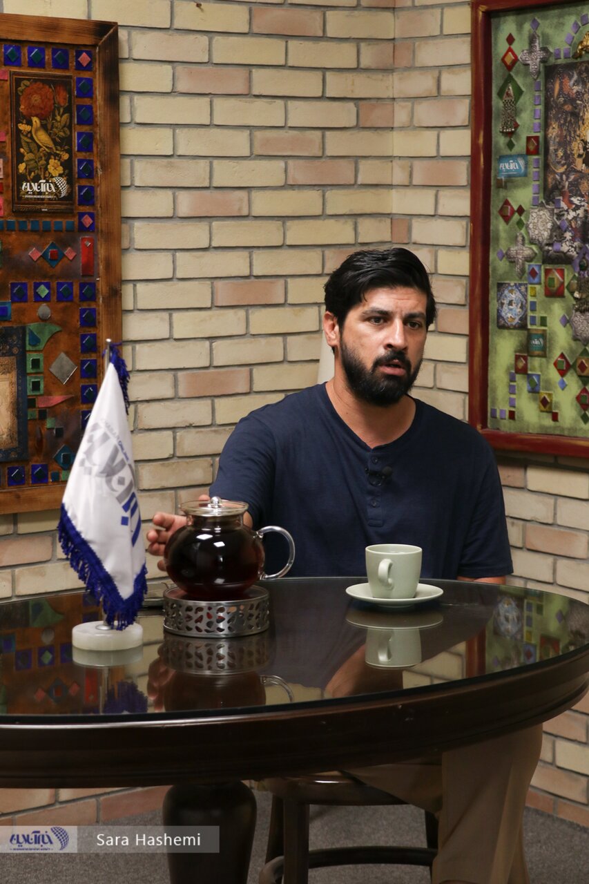 هرگز نشنیدم همایون بهزادی با تفنگ به رختکن برود/پرسپولیس زمان ما هم هوادار متمول داشت!