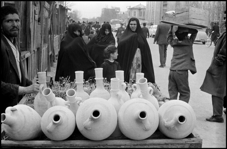 آگهیهای عجیب و جالب استخدام در روزنامه ۷۰ سال پیش/ عکس آگهیهای عجیب و جالب استخدام در روزنامه ۷۰ سال پیش/ عکس