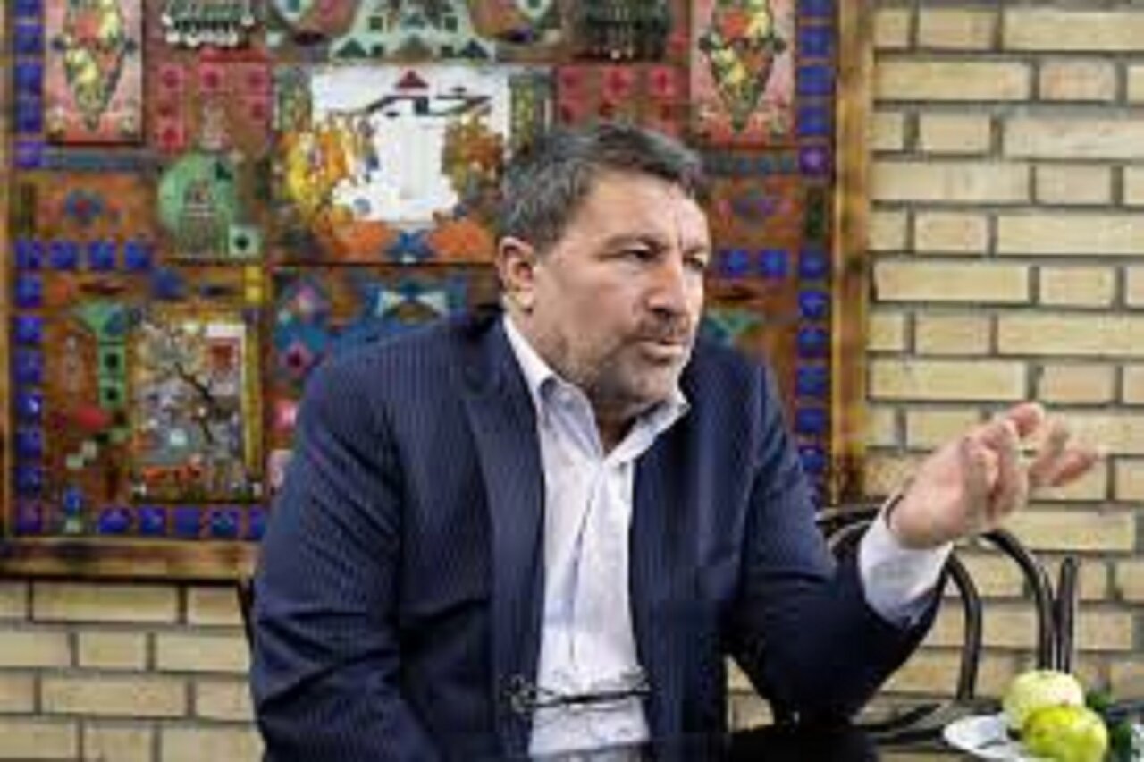 کنایه حضرتی به ادعای جاسوسی از واتس آپ/ رفع فیلتر تلگرام درحال پیگیری است/ بخشی از اعضا مخالف صد در صد رفع فیلترینگ هستند کنایه حضرتی به ادعای جاسوسی از واتس آپ/ رفع فیلتر تلگرام درحال پیگیری است/ بخشی از اعضا مخالف صد در صد رفع فیلترینگ هستند