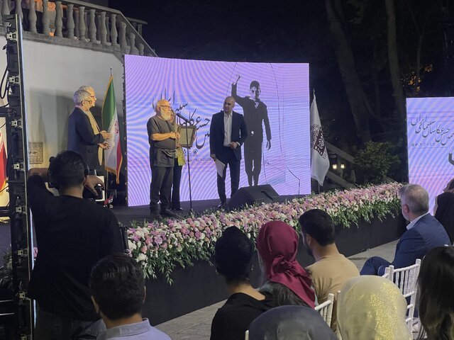 عذرخواهی پرویز پرستویی از مردم سیستان و بلوچستان / اگر رنجیدهاند، پوزش میخواهم عذرخواهی پرویز پرستویی از مردم سیستان و بلوچستان / اگر رنجیدهاند، پوزش میخواهم