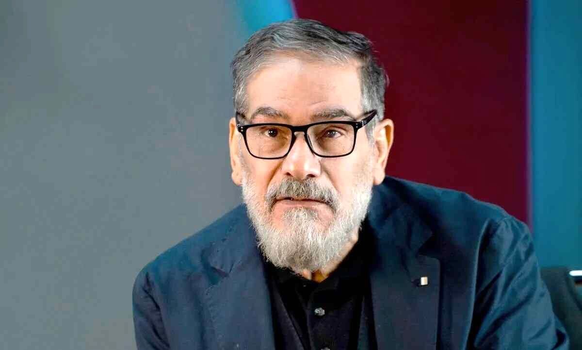 توصیه علی شمخانی به جناح های سیاسی کشور بعد از انتشار ویدئوی عروسی دخترش؛ همه سوار بر یک کشتی هستیم/حیف است در کشتی نقطه ضعفی پیدا شود توصیه علی شمخانی به جناح های سیاسی کشور بعد از انتشار ویدئوی عروسی دخترش؛ همه سوار بر یک کشتی هستیم/حیف است در کشتی نقطه ضعفی پیدا شود